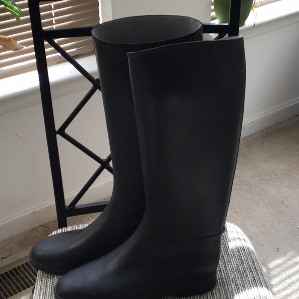 Riding Boots - Picture 2 of 6